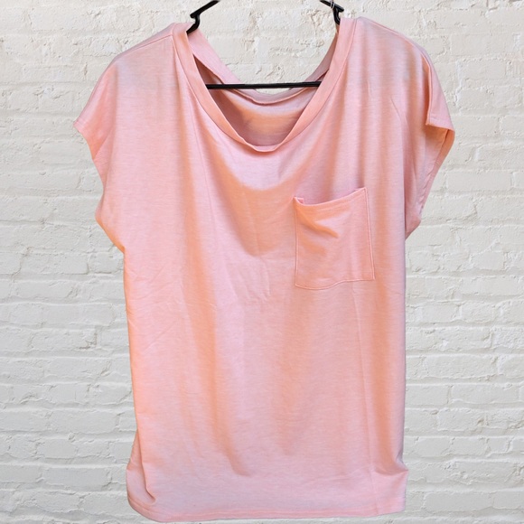 women’s T-shirt top with pocket - Picture 3 of 6